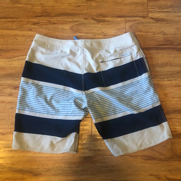 Volcom Board Shorts Men`s Size 38 Pockets Mod Tech Swim Trunks Tan Blue. - Picture 2 of 4